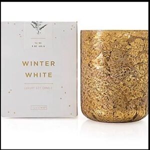 Illume Winter White Boxed Crackle Glass
Candle 9oz Christmas Anthropologie